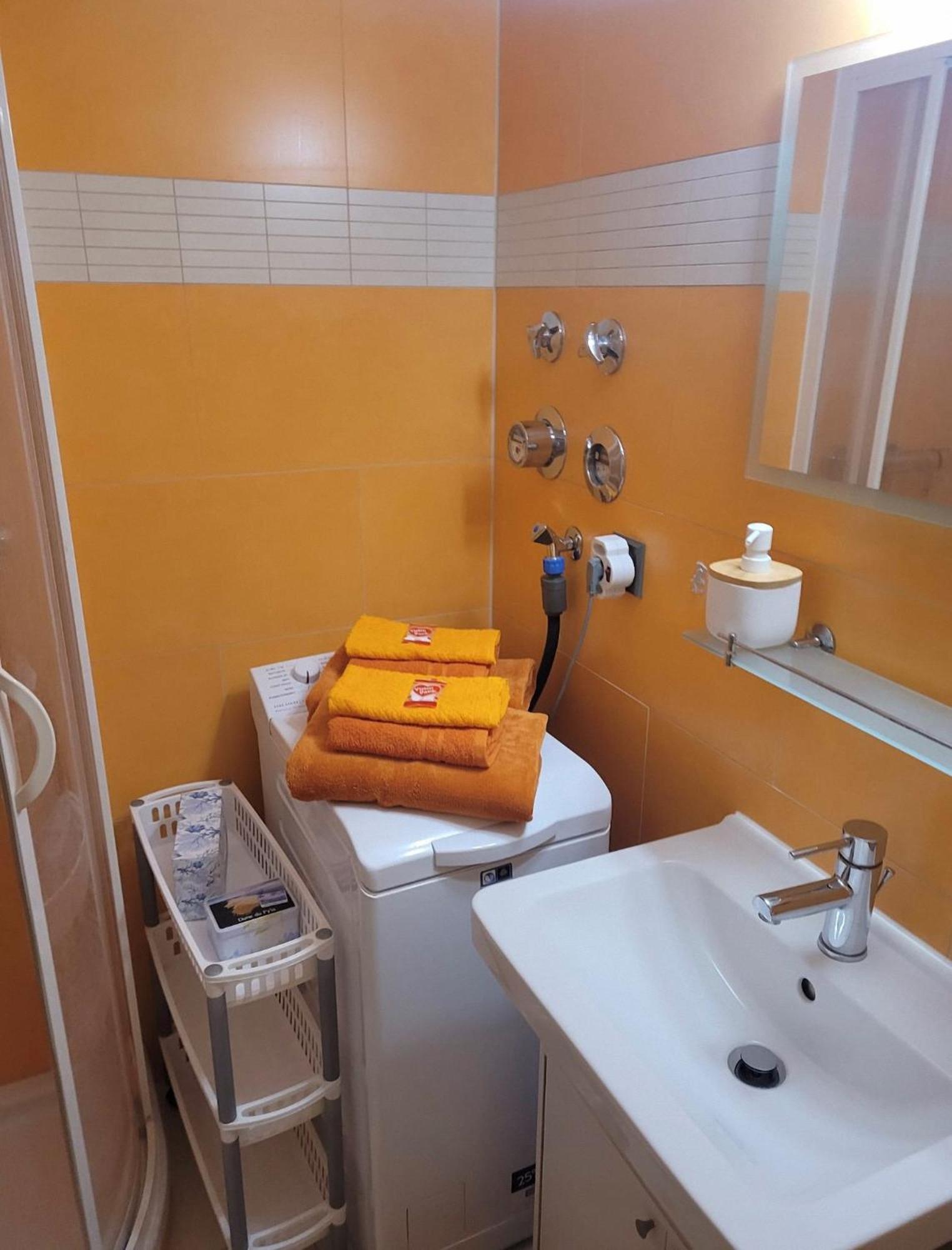 Schnuckeliges Appartement In Prien Am Chiemsee Eksteriør bilde