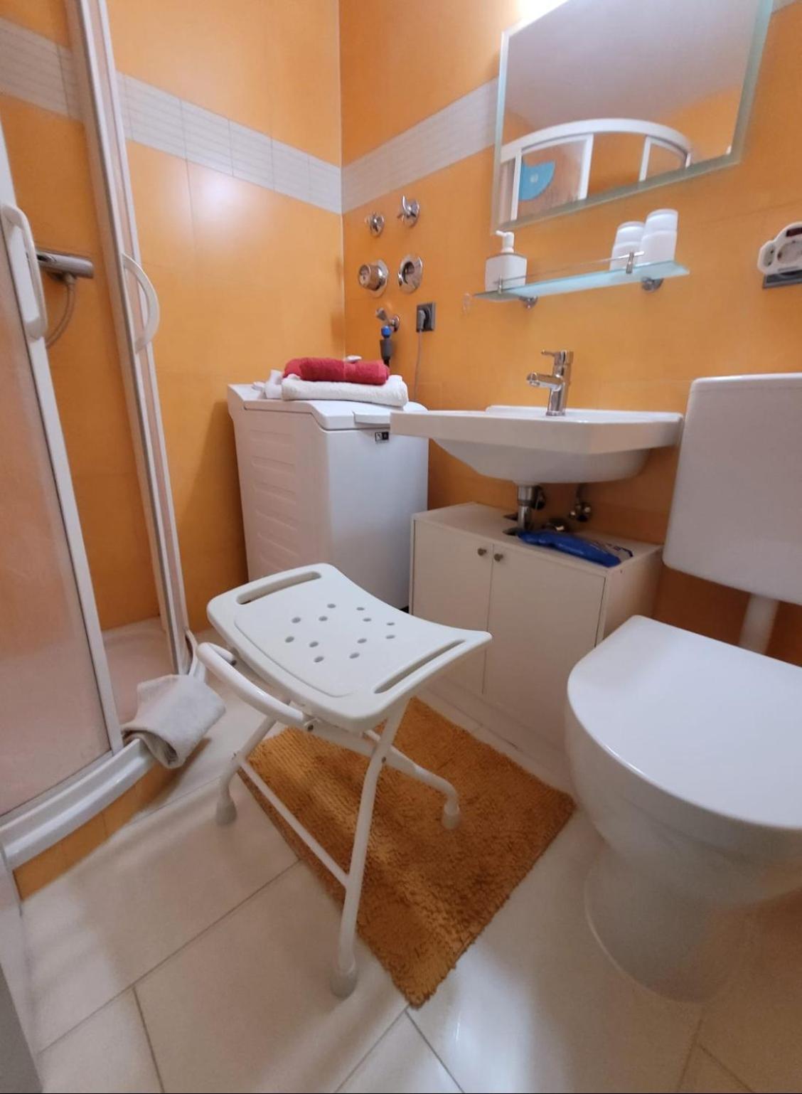 Schnuckeliges Appartement In Prien Am Chiemsee Eksteriør bilde